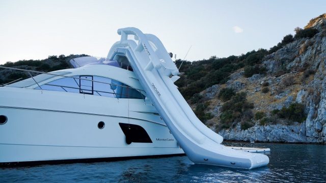 Yacht Slide